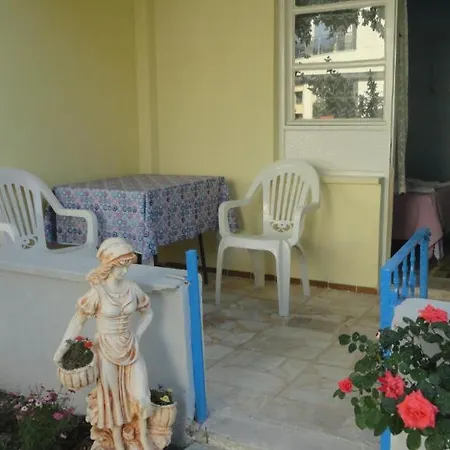 Eysan Guest house *
